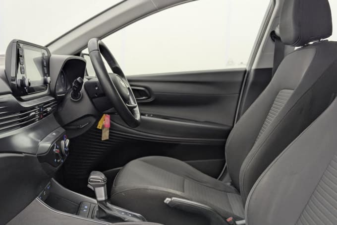 2025 Hyundai I20