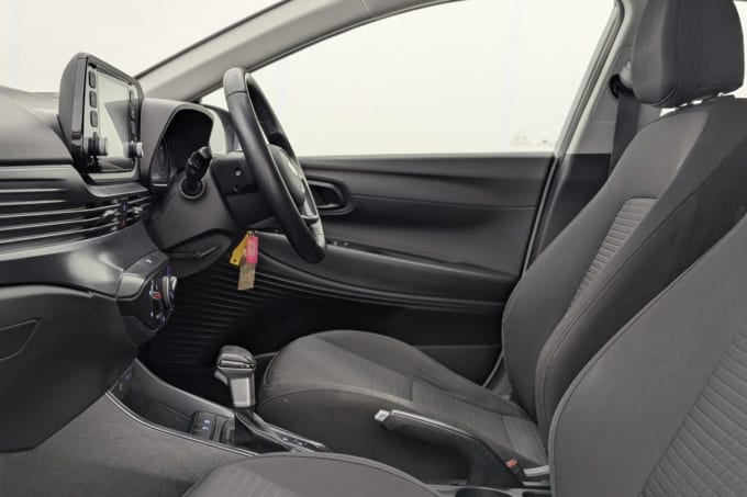 2025 Hyundai I20