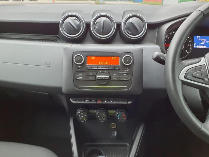 2025 Dacia Duster