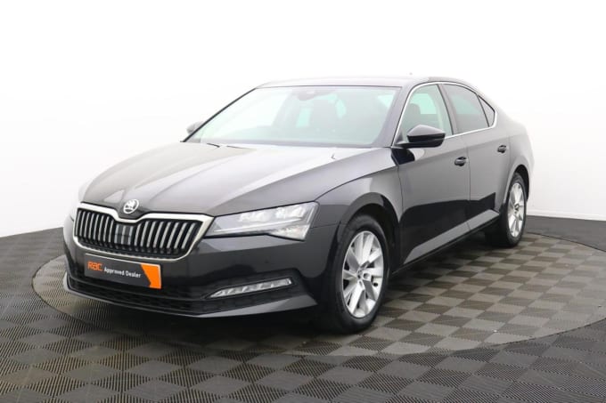 2025 Skoda Superb