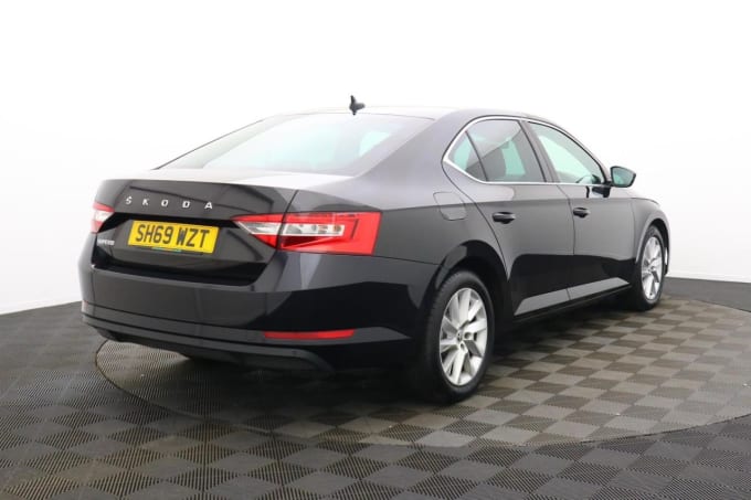2025 Skoda Superb