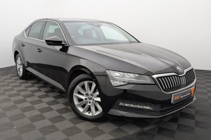 2025 Skoda Superb