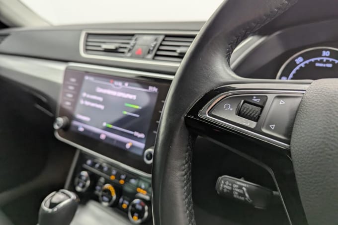 2025 Skoda Superb