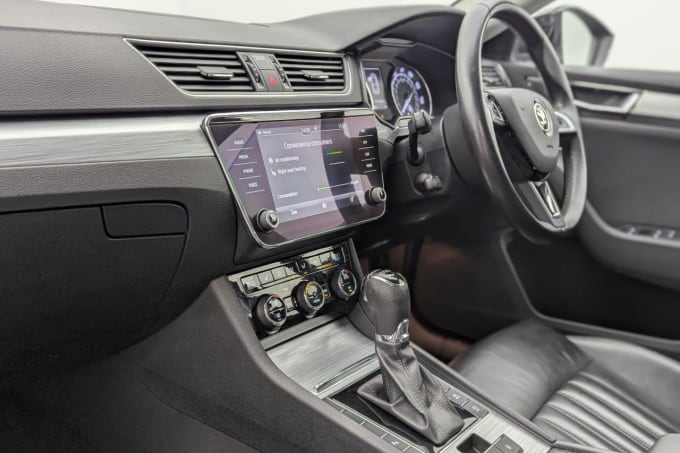 2025 Skoda Superb