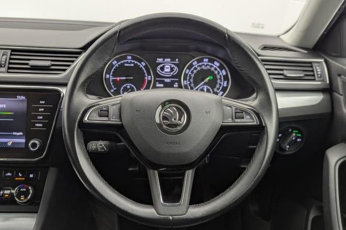 2025 Skoda Superb