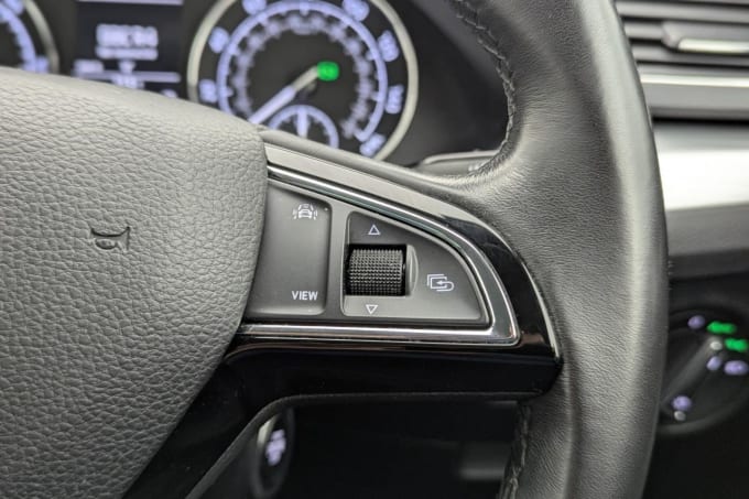 2025 Skoda Superb