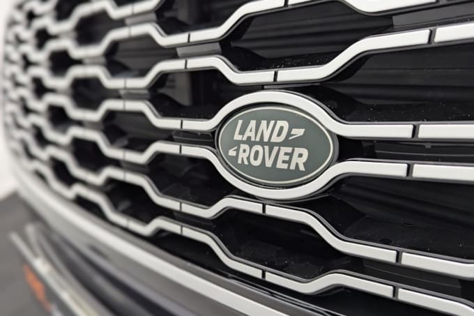 2025 Land Rover Range Rover