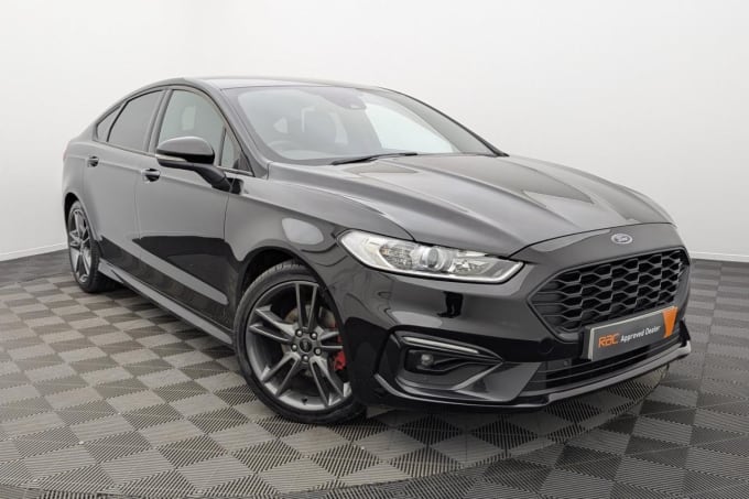 2025 Ford Mondeo