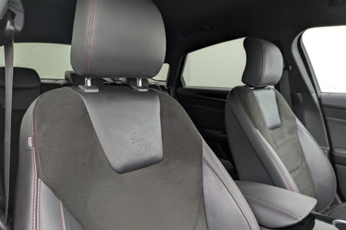 2025 Ford Mondeo