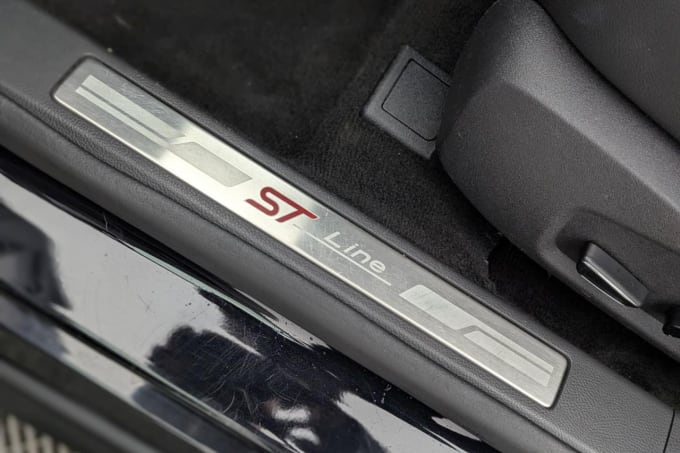 2025 Ford Mondeo