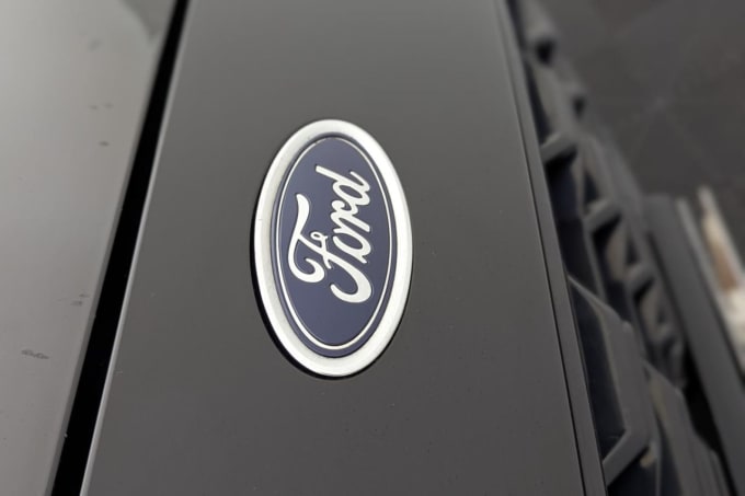 2025 Ford Mondeo