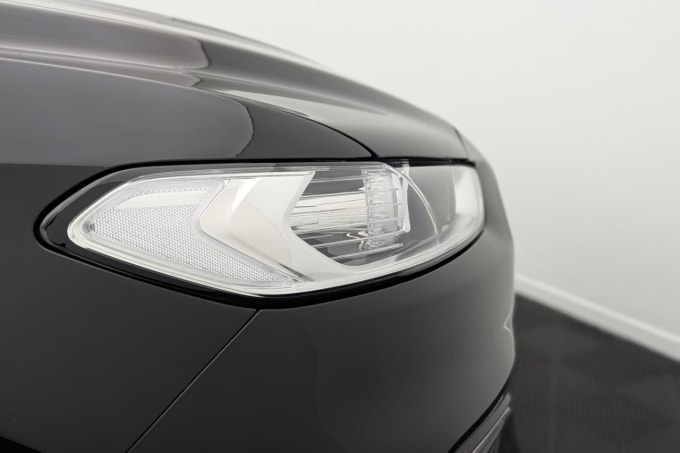 2025 Ford Mondeo
