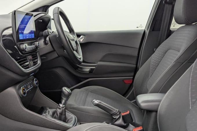 2025 Ford Fiesta
