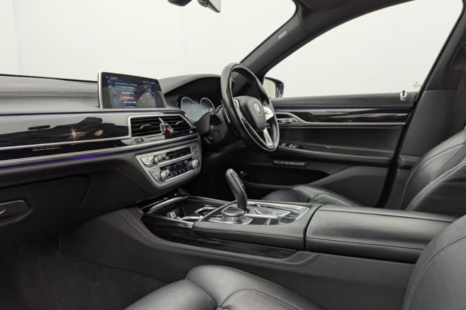 2025 BMW 7 Series