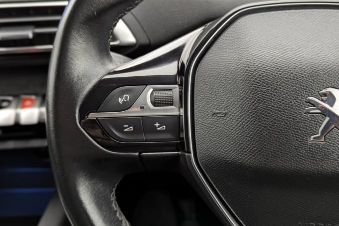 2025 Peugeot 3008