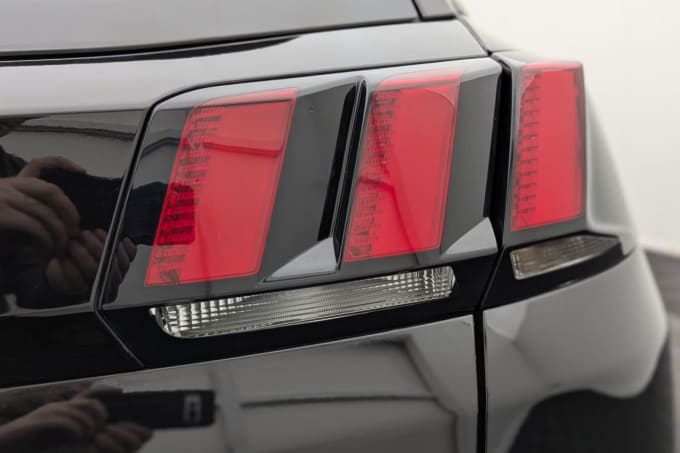 2025 Peugeot 3008