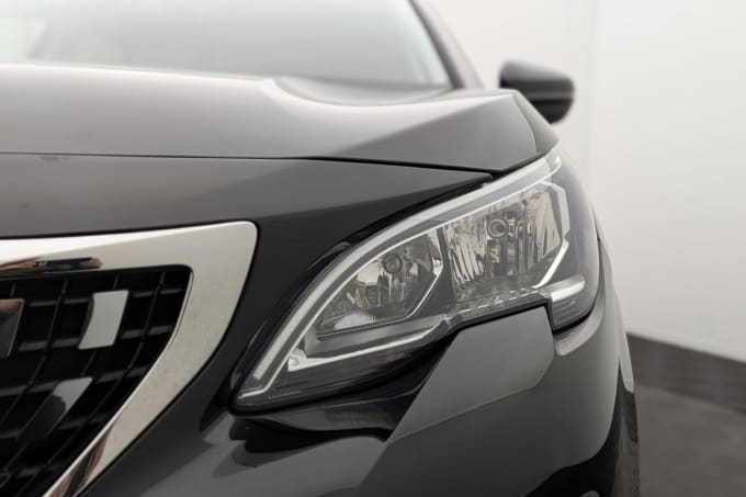2025 Peugeot 3008
