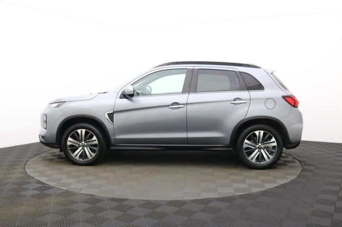 2025 Mitsubishi Asx