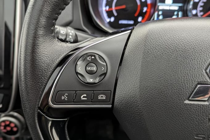2025 Mitsubishi Asx