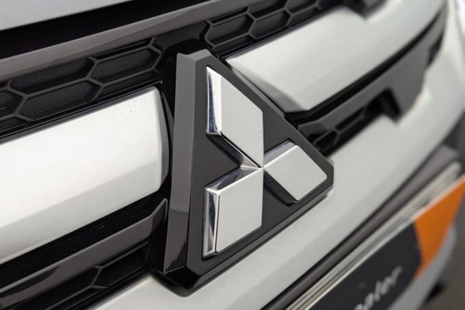 2025 Mitsubishi Asx