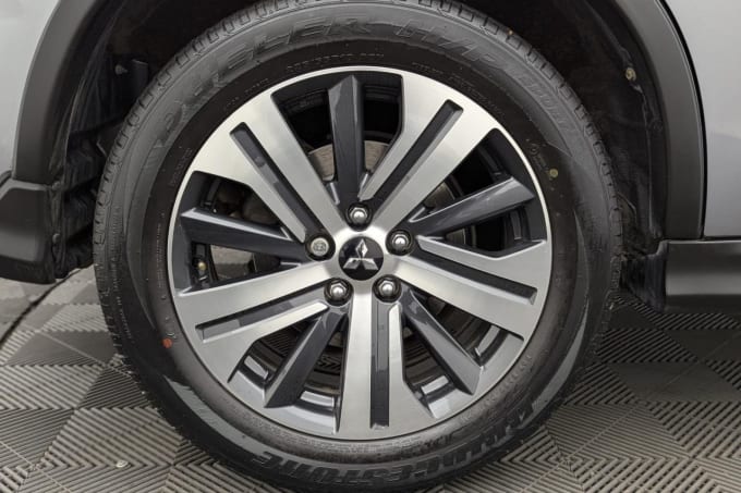 2025 Mitsubishi Asx