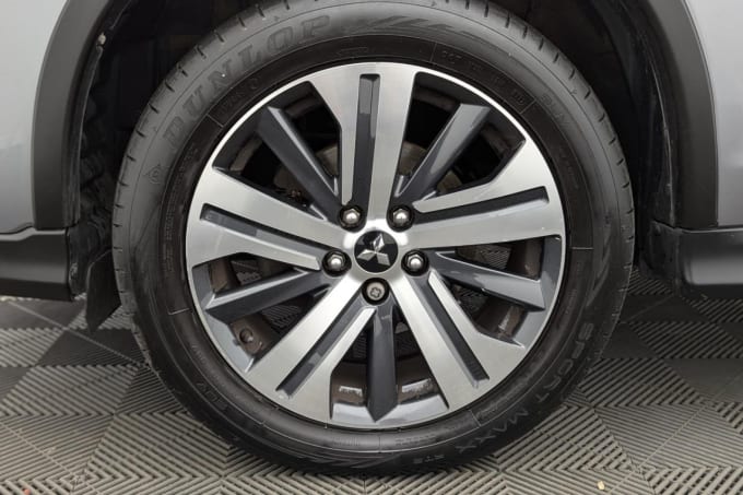 2025 Mitsubishi Asx