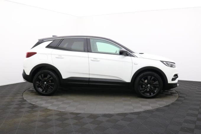 2025 Vauxhall Grandland X