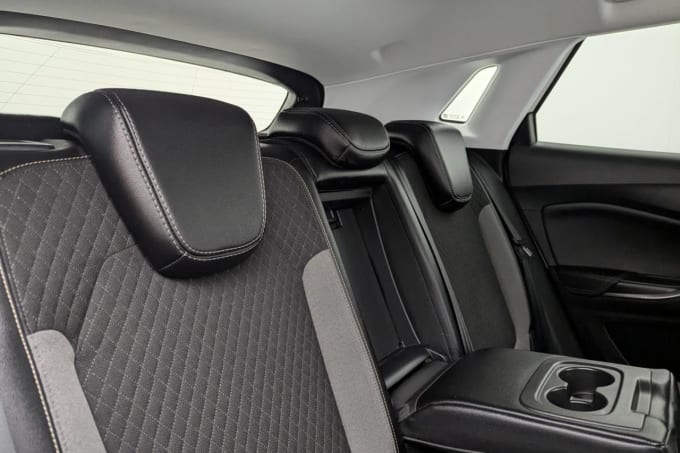 2025 Vauxhall Grandland X