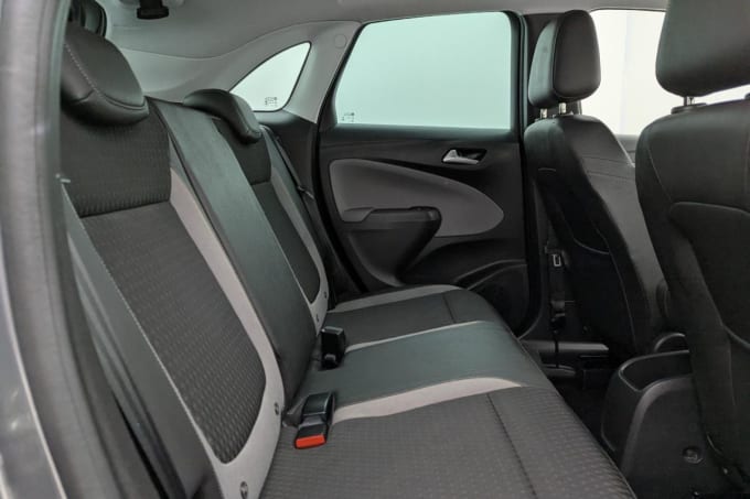 2025 Vauxhall Crossland X