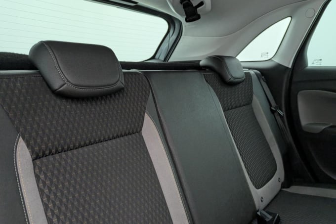 2025 Vauxhall Crossland X