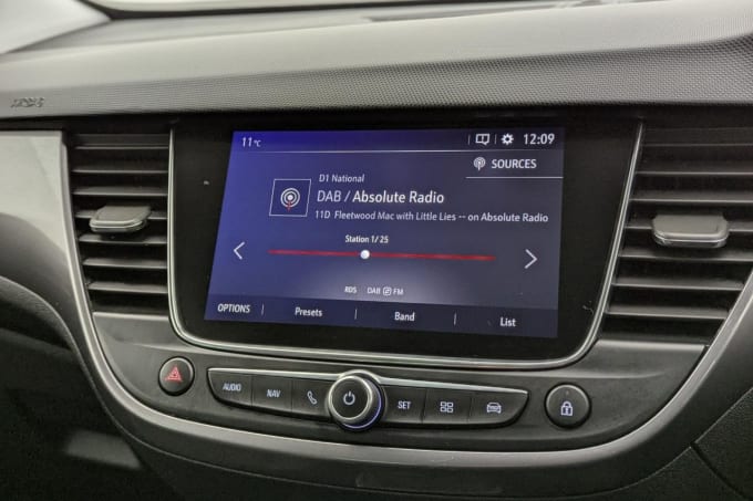 2025 Vauxhall Crossland X
