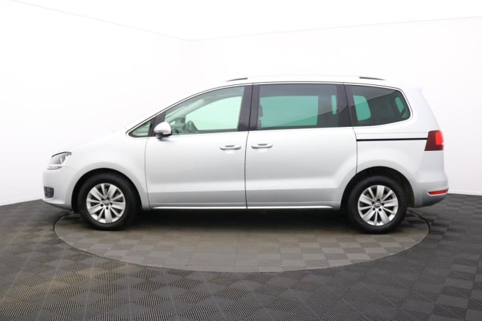 2025 Volkswagen Sharan