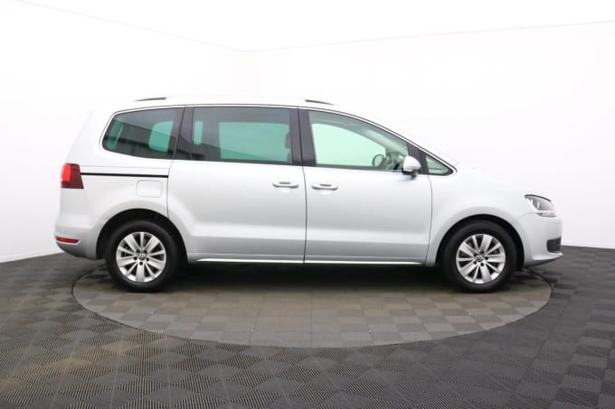 2025 Volkswagen Sharan