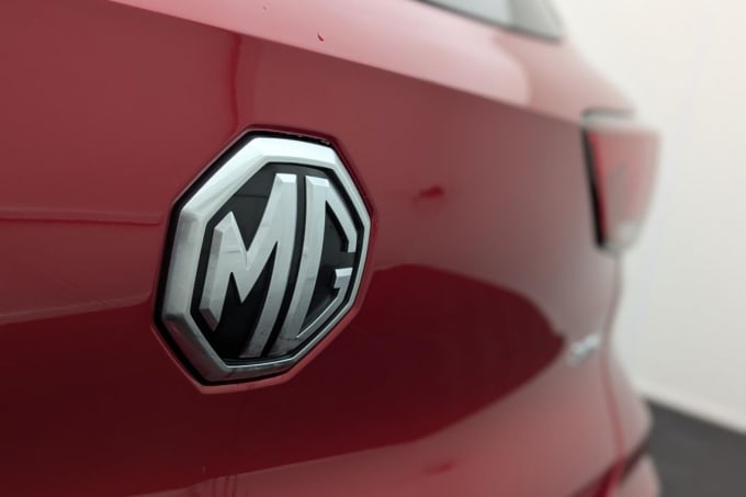 2025 Mg Mg Zs