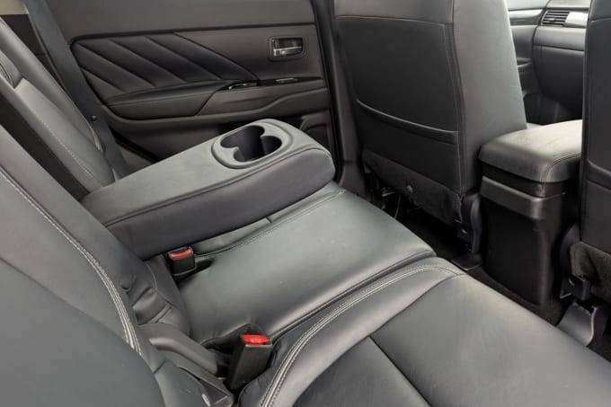 2025 Mitsubishi Outlander