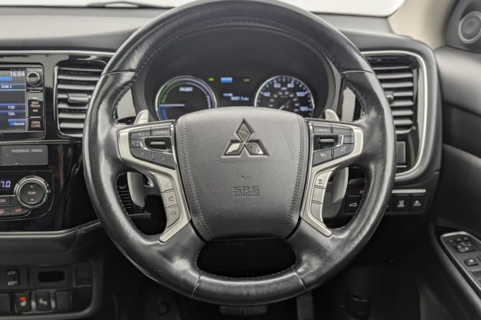 2025 Mitsubishi Outlander