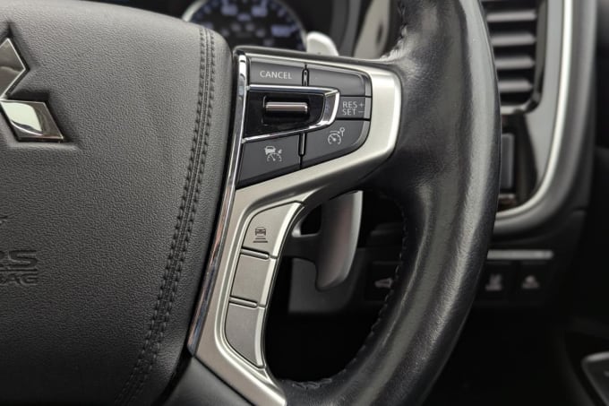 2025 Mitsubishi Outlander