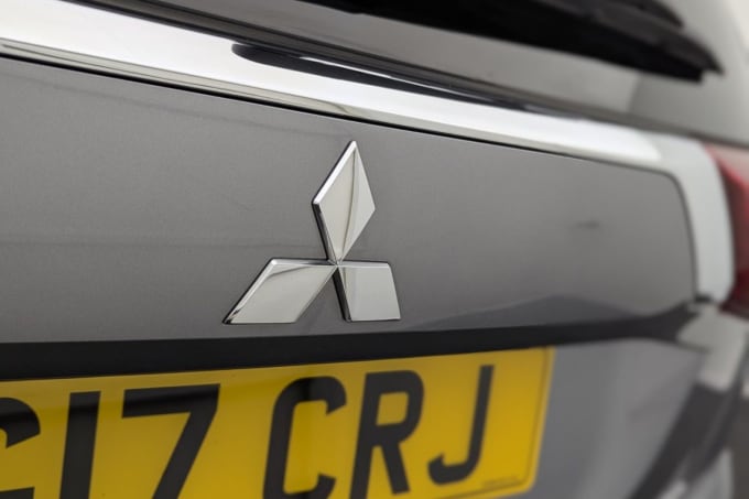 2025 Mitsubishi Outlander