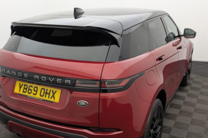 2025 Land Rover Range Rover Evoque