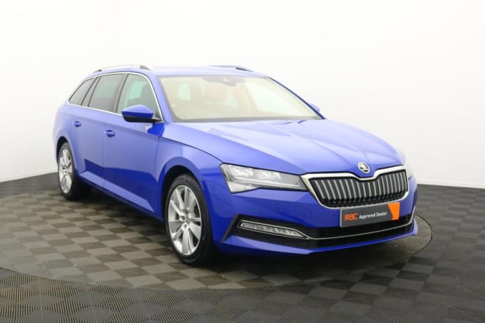 2025 Skoda Superb