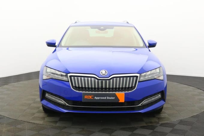 2025 Skoda Superb