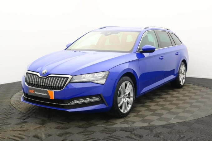 2025 Skoda Superb