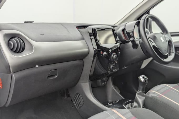 2025 Peugeot 108