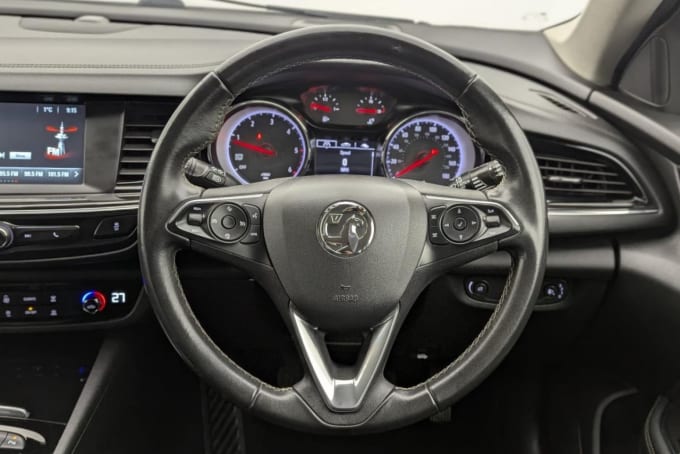 2025 Vauxhall Insignia