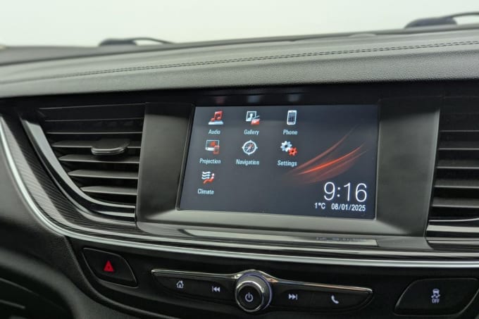 2025 Vauxhall Insignia