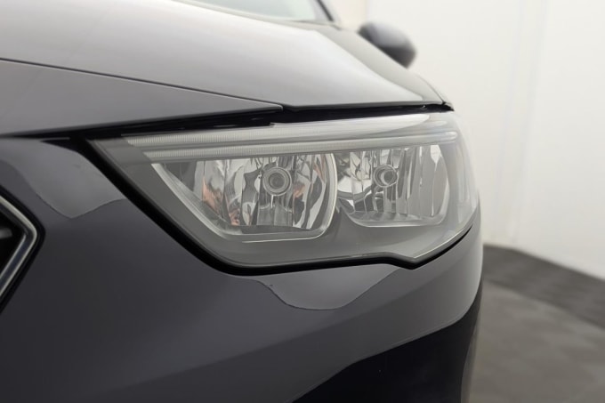 2025 Vauxhall Insignia
