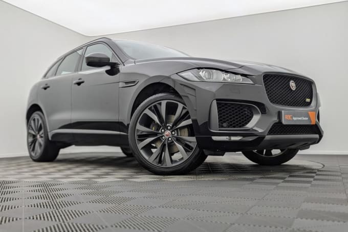 2025 Jaguar F-pace