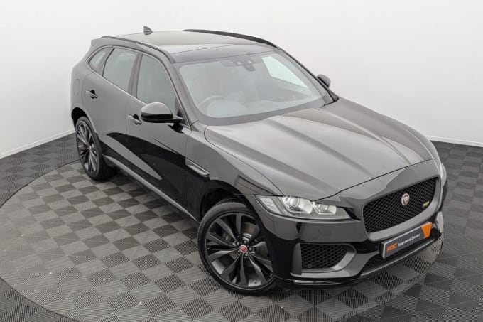 2025 Jaguar F-pace