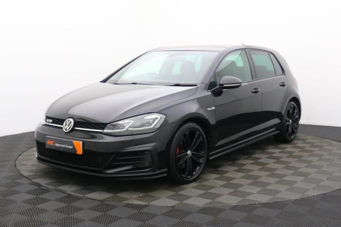 2025 Volkswagen Golf