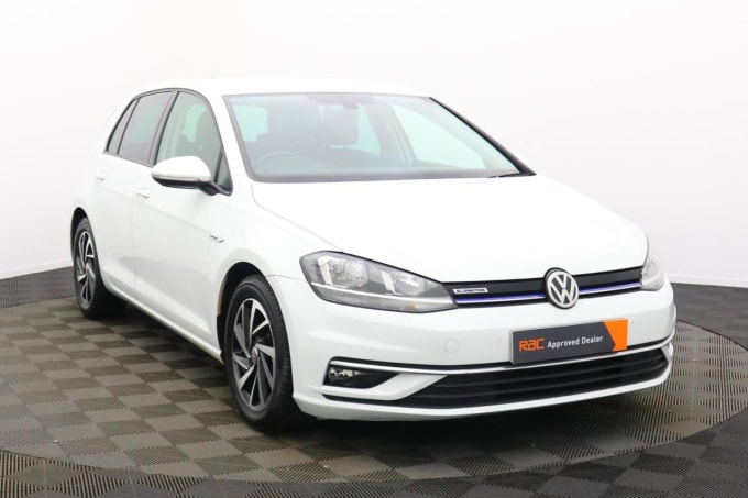 2025 Volkswagen Golf